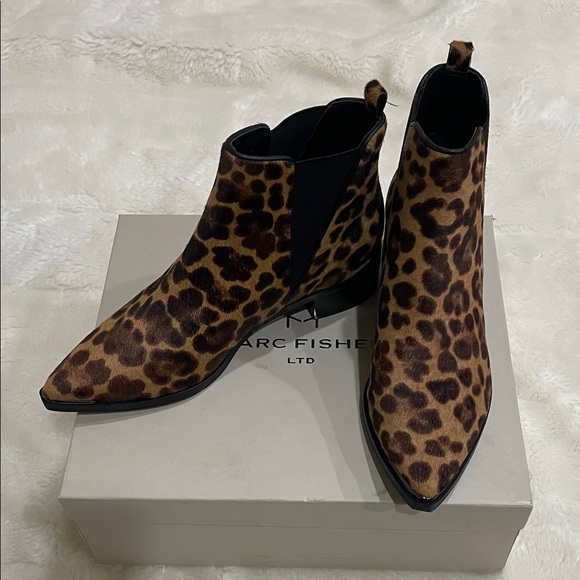 Marc Fisher Shoes - Marc Fisher NEW Brown Leopard Ankle Boots